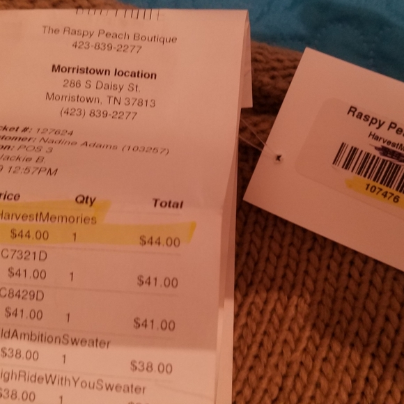 Crop Sweater - Picture 3 of 3